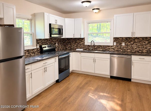 3217 Woodchip Lane, East Stroudsburg, PA 18301