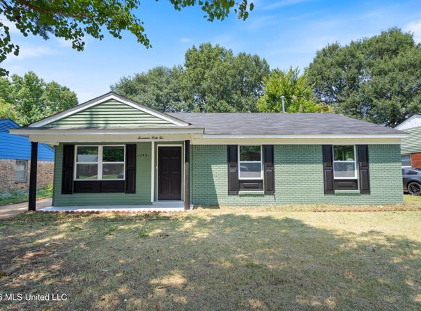 1742 Mississippi Valley Boulevard, Southaven, MS 38671