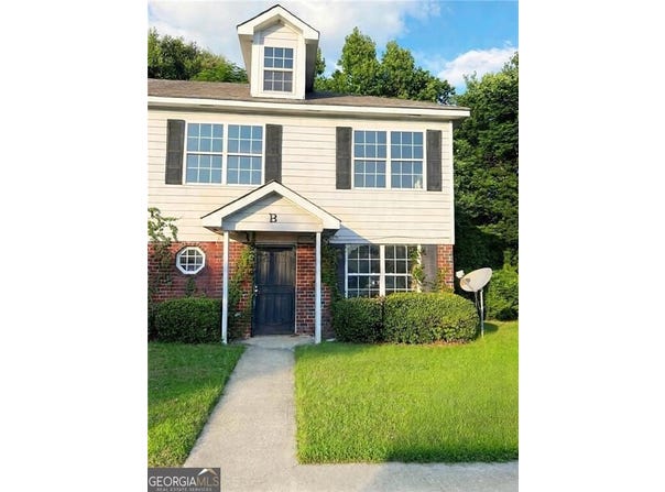 941 Old Mill Point, Monroe, GA 30655