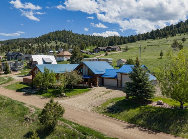 916 Spring Street, Philipsburg, MT 59858