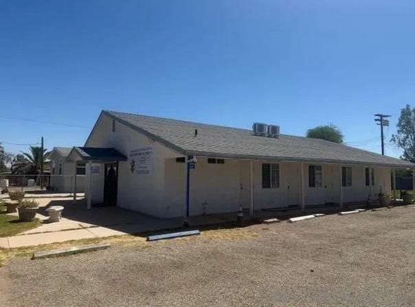 1598 N 8 th St, El Centro, CA 92243