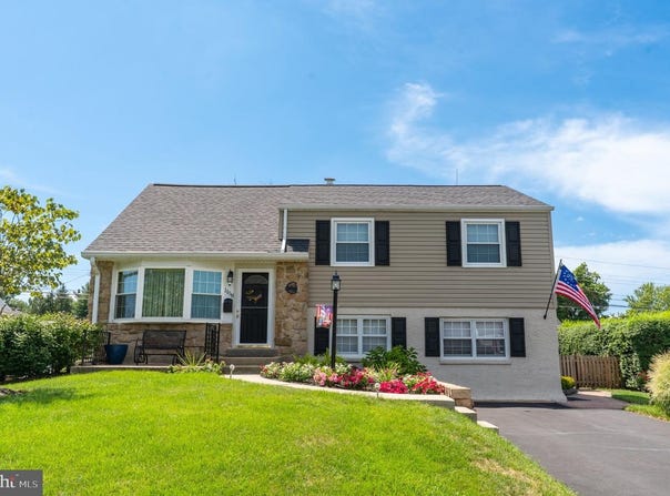 1158 BOYD AVE, LANSDALE, PA 19446