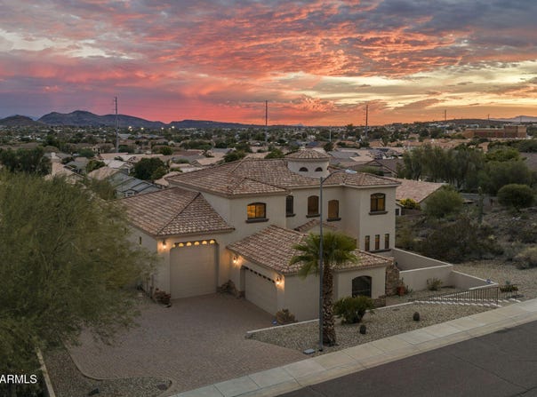 2109 E KERRY Lane, Phoenix, AZ 85024