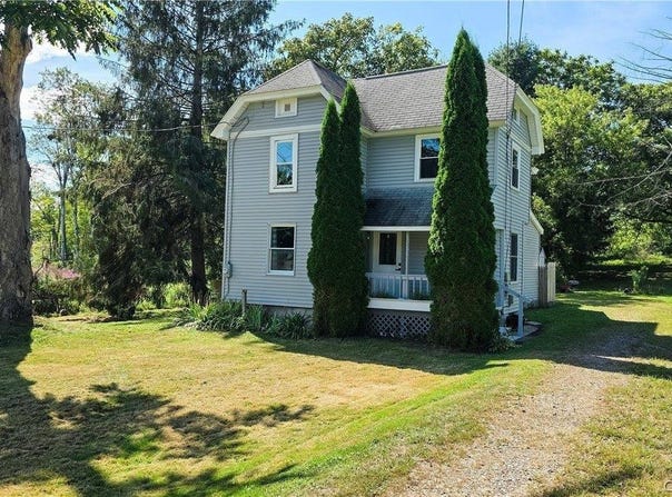 133 Bridge Street, Schroeppel, NY 13135