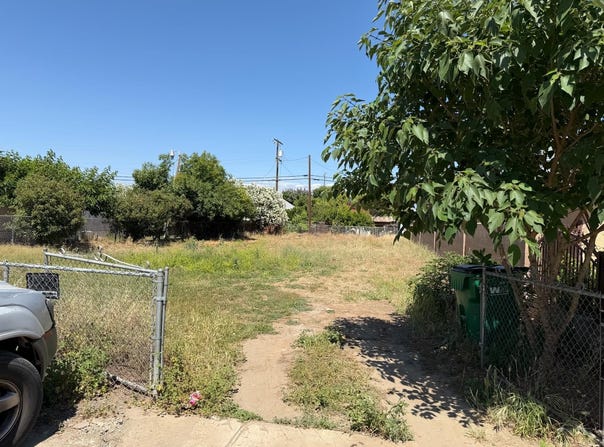 19635 Balfour Drive, Strathmore, CA 93267