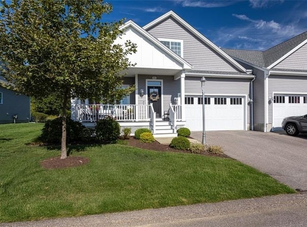 281 Wickford Court, North Kingstown, RI 02852