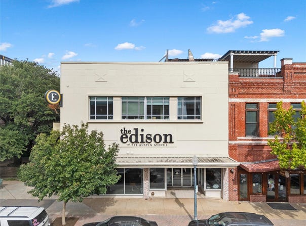 711 Austin Avenue, Waco, TX 76701