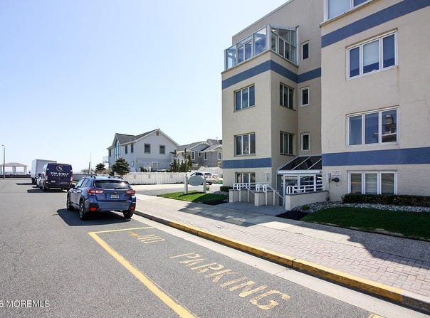 15 Garfield Avenue, Avon-by-the-sea, NJ 07717