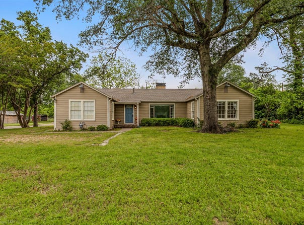 914 Griffith Avenue, Terrell, TX 75160