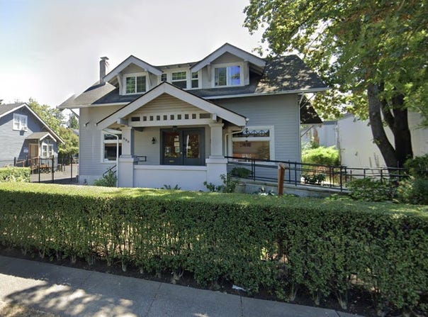 990 W 7TH Ave, Eugene, OR 97402