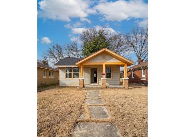 1495 MAPLEWOOD St, Memphis, TN 38108