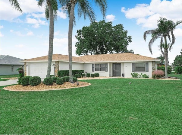 3715 Monza Drive, Sebring, FL 33872