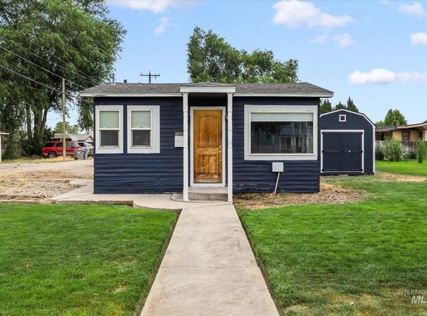 716 E Sherman Ave, Nampa, ID 83686