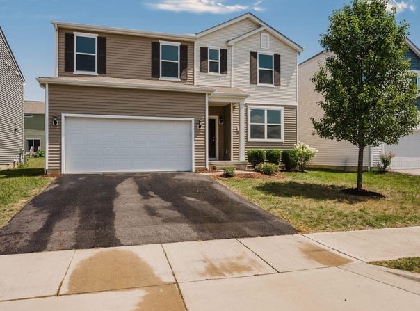 1198 Snipe View Loop E, Blacklick, OH 43004