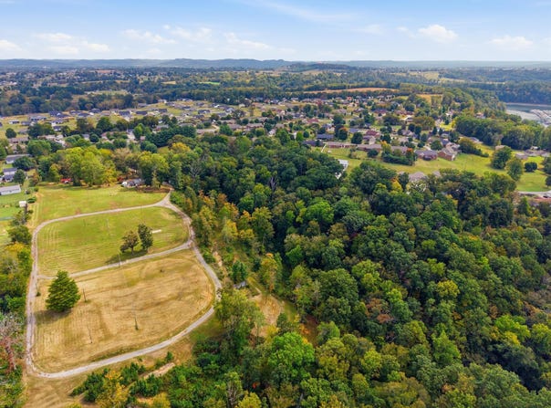 100 Half Moon Falls Road, Somerset, KY 42503