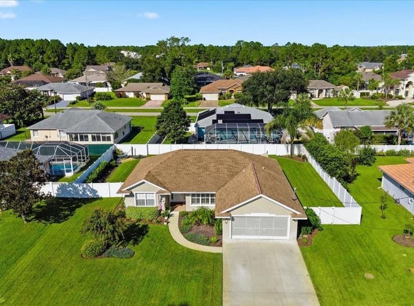 13 BURNHAM Lane, PALM COAST, FL 32137