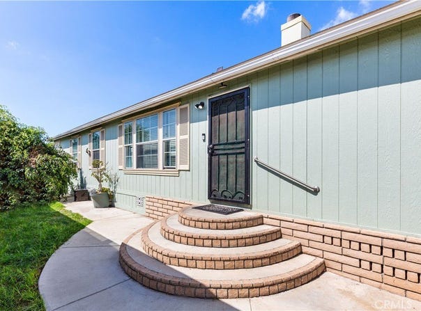 9080 Bloomfield, Cypress, CA 90630