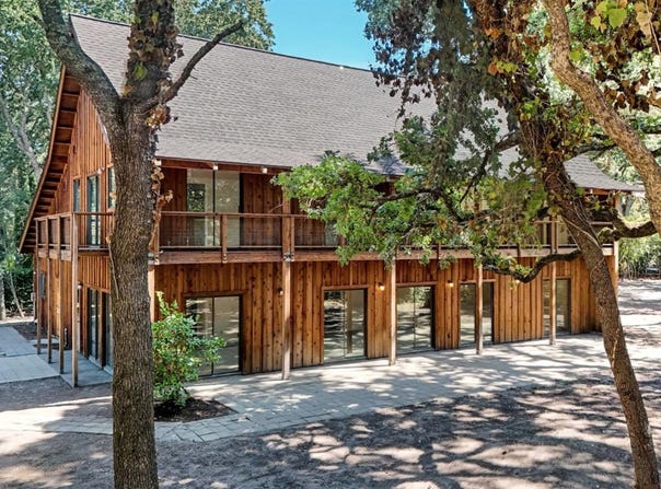 19270 7th Street E, Sonoma, CA 95476