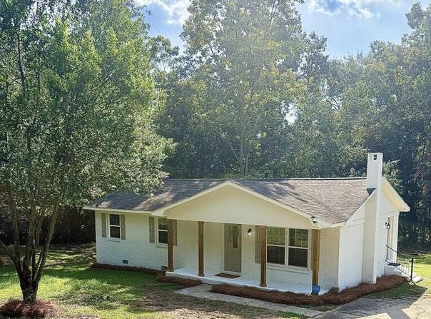 158 Belcher Ave, Ozark, AL 36360