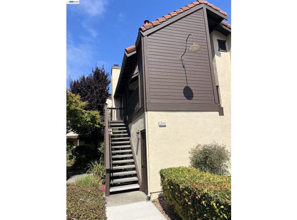 2510 Galleon Pl, San Leandro, CA 94577