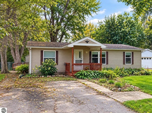 342 E Main Street, Elsie, MI 48831