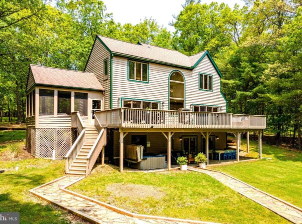 1038 S BLAKESLEE Road, OAKLAND, MD 21550
