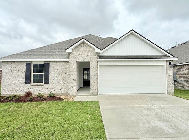 215 Eagle Heights Drive, Duson, LA 70529