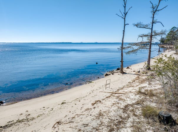 Trails End Drive, Freeport, FL 32439