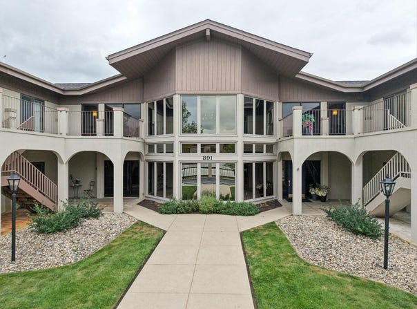 891 N Exeter Turn, Bourbonnais, IL 60914