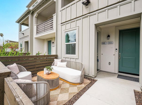 3806 Norbridge Ave, Castro Valley, CA 94546