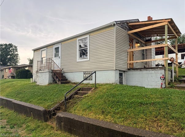 403 Summit Avenue, Mingo Junction, OH 43938