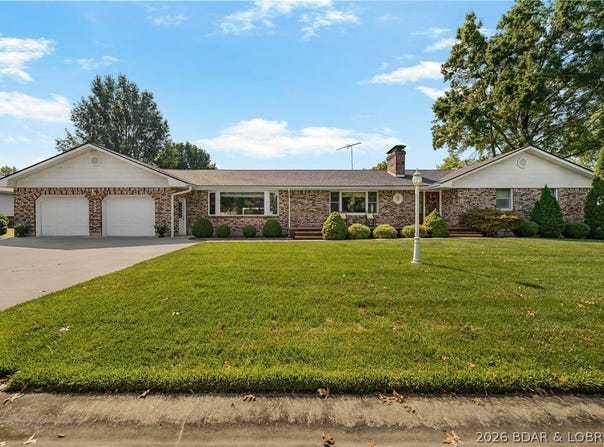 502 Lawn Drive, Tipton, MO 65081