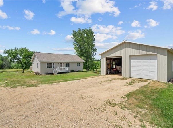 N7905 County Road Bb, Spring Valley, WI 54767