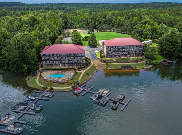 111 LEE ROAD 802, VALLEY, AL 36854