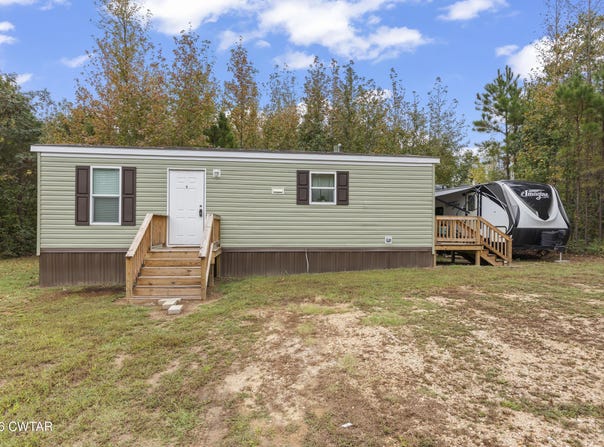 920 Barker Road, Atwood, TN 38220