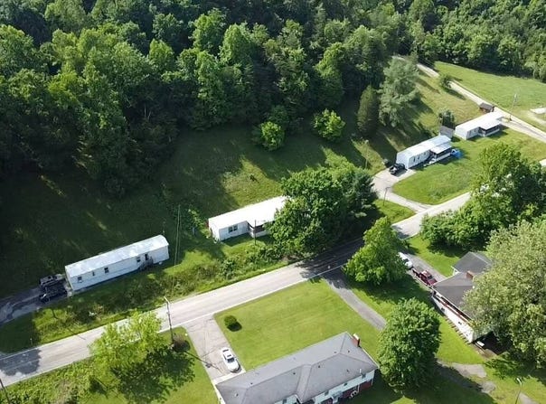 2220 Cannonsburg Road, Ashland, KY 41102