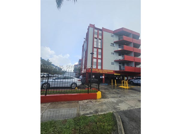 1750 W 46th St, Hialeah, FL 33012