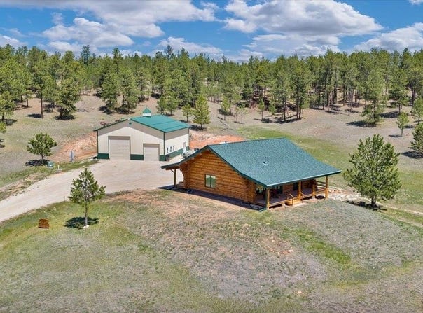 11906 Mountain Lion Lane, Hot Springs, SD 57747