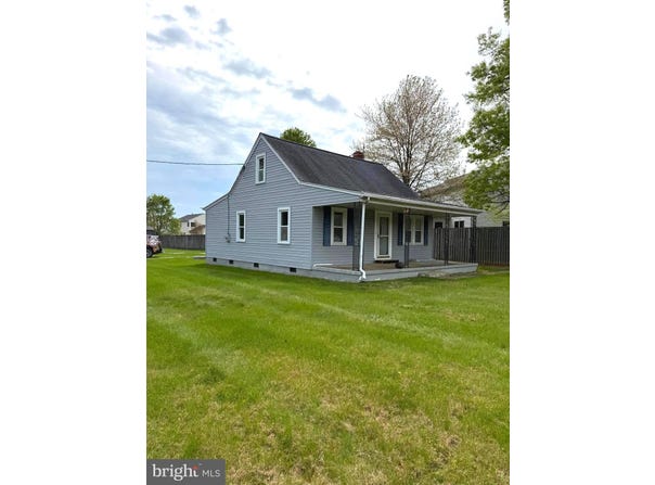 10475 BERRY Road, WALDORF, MD 20603