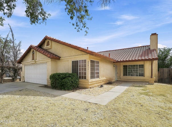 43813 San Francisco Avenue, Lancaster, CA 93535