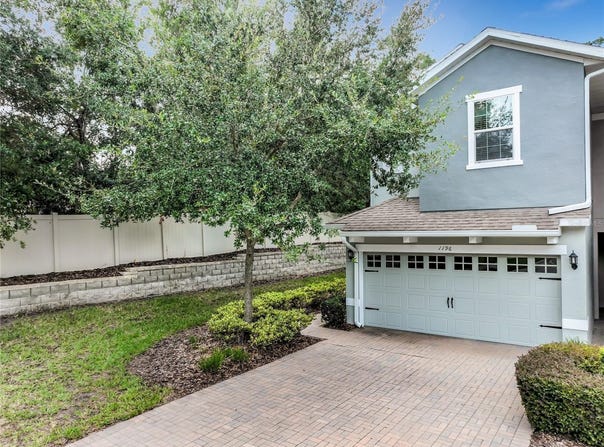 1196 E 10TH Street, APOPKA, FL 32703