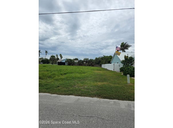 225 Spoonbill Lane, Melbourne Beach, FL 32951