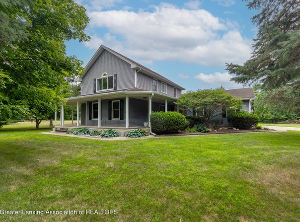 4115 W Howe Road, DeWitt, MI 48820
