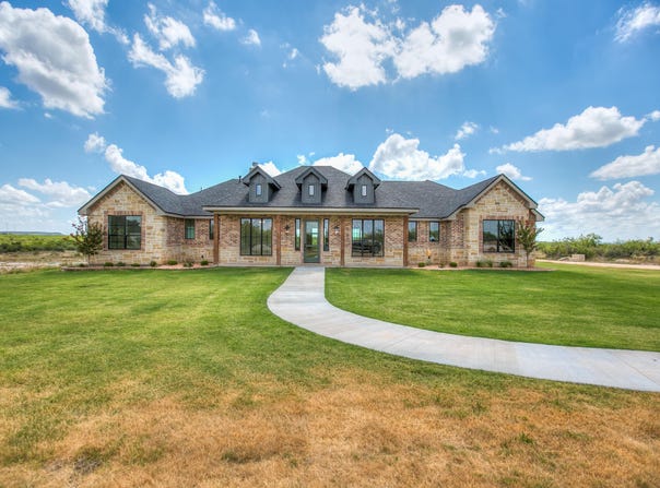 6858 Eugene Trail, San Angelo, TX 76904