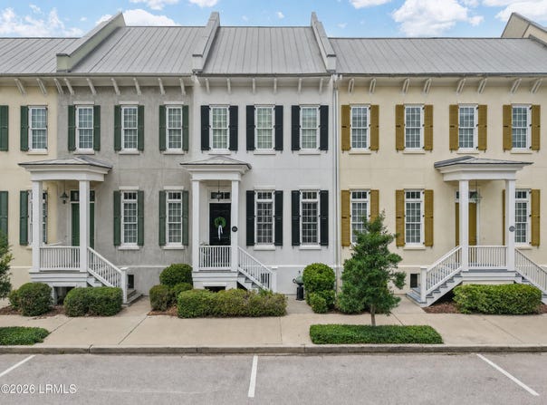 14 Assembly Row, Beaufort, SC 29906