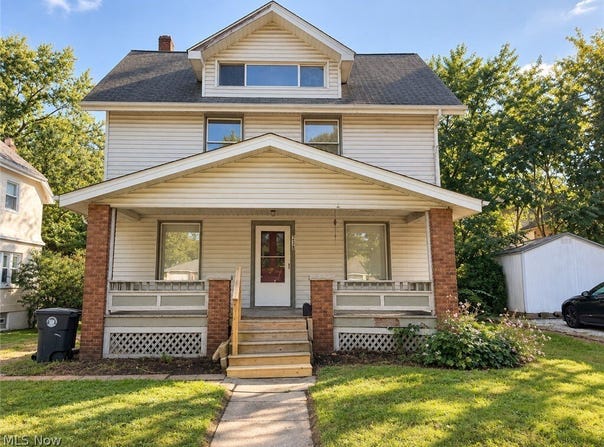 238 PARA AVENUE, AKRON, OH 44305
