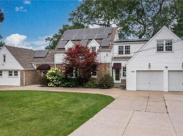 1085 Escarpment Drive, Lewiston, NY 14092