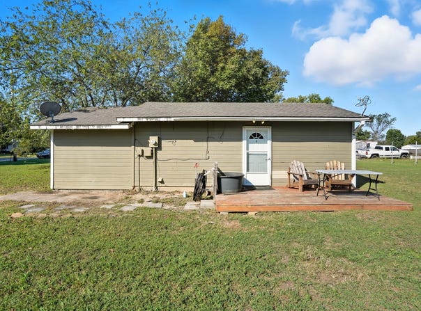 63176 E 282 Road, Grove, OK 74344
