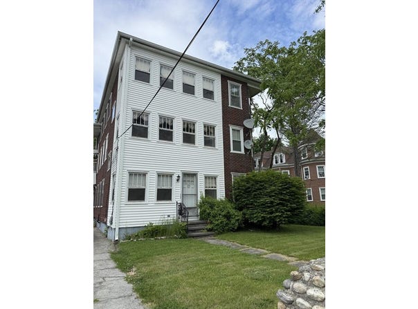 77 Lake, Webster, MA 01570