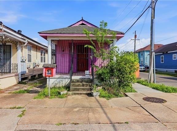 438 S MURAT Street, New Orleans, LA 70119